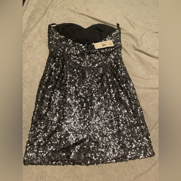 Pam Chorley x Fashion Crimes, Micro mini sequin dress - Picture 2 of 3